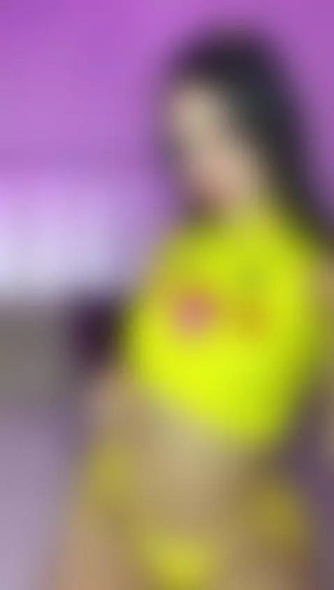 Come to see me in my room!! by hellenparis