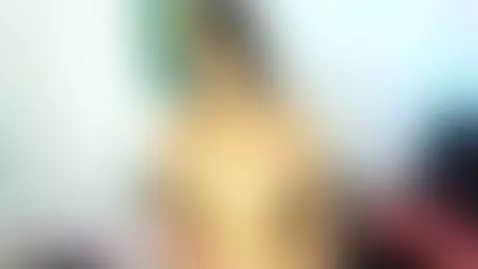 COME LOVE AND SUCK MY TITS🥵🥵 by valentigomez10