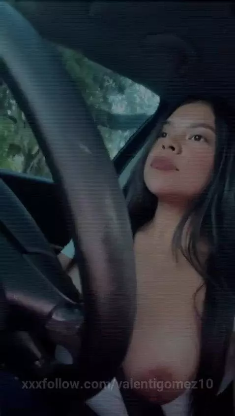 💞🍒🎮 I'm waiting for you love by valentigomez10