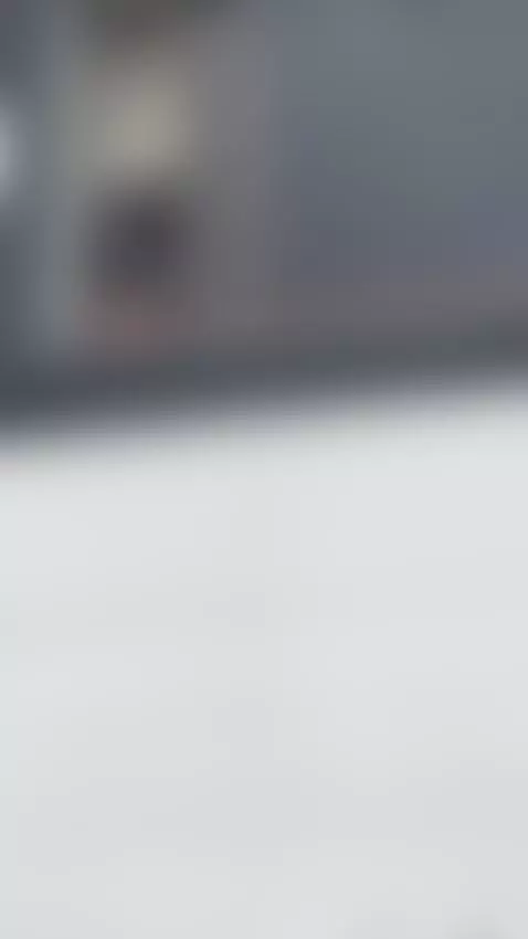 did you see me ? 👀 by sweet-julieta1