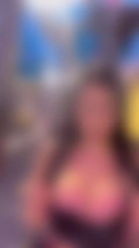 a little flash in the gym by sweet-julieta1