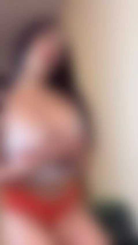 your favorite hooters girl by sweet-julieta1