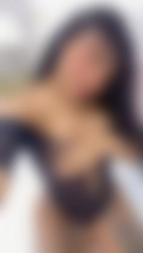 Your fav girl is back! by abbyrusell