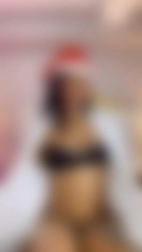 Christmas is coming by abbyrusell