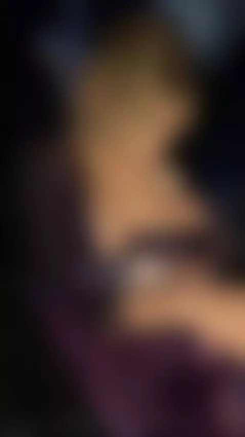 I fell asleep and someone discovered me by little-natt