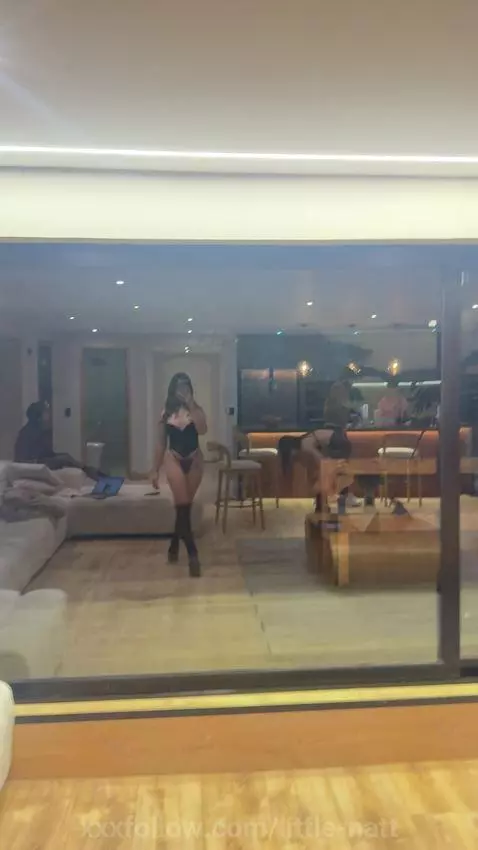 your kitty 🐈‍⬛🐈‍⬛ by little-natt