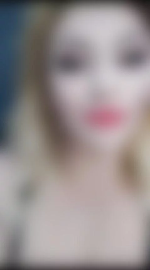 •	Hey babe! What’s on your to-do list today? I think you nee... by carissajones