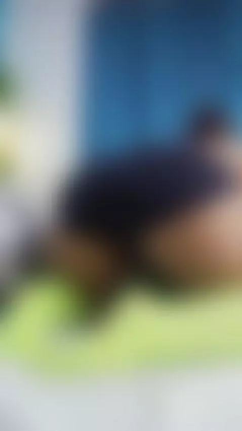 These little pants make my ass look richer by sophia-lennox