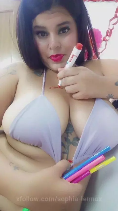 🖍Show de marcadores🖍 by sophia-lennox