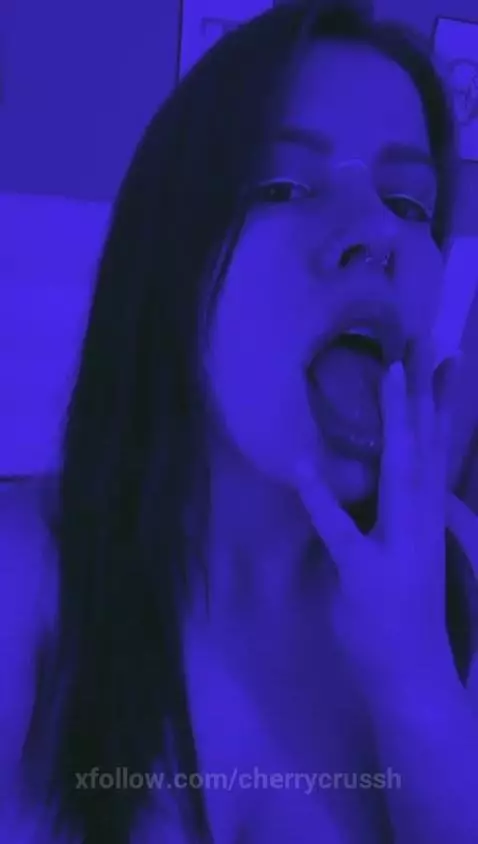 My mouth misses feeling your dick 🥵🍆💦 by cherrycrussh