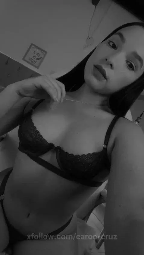 Come Here Lov by caroo-cruz