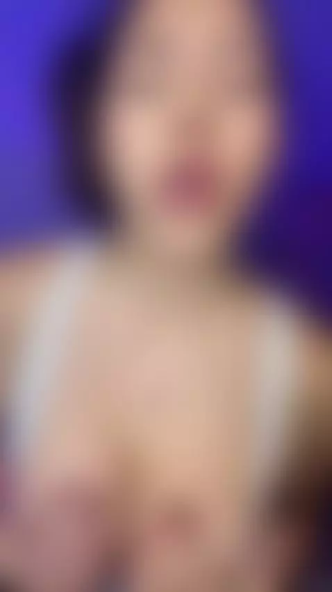 cuteface, bigboobs, bigtits by rossecrawford