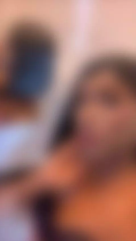 Come, let's spend a night alone you and me by maylin1402