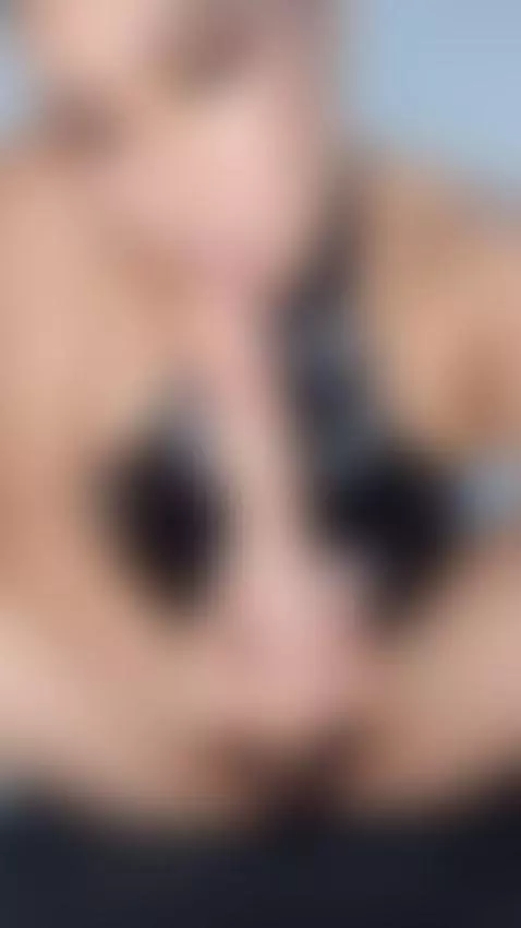 Fuck me please🍆🍆 by angie-will