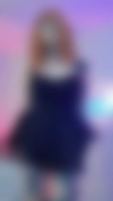 Front or back ? by asami-chieko