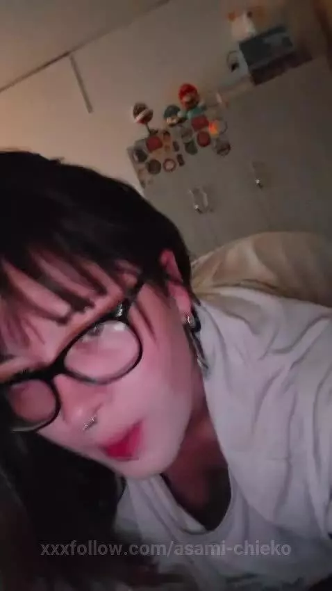 Fuck me hard ♥ 

https://www.camsoda.com/asami-chieko by asami-chieko