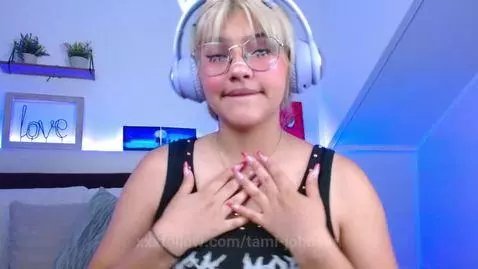 Hello, I'm online, let's have fun♥ by tami-johnson