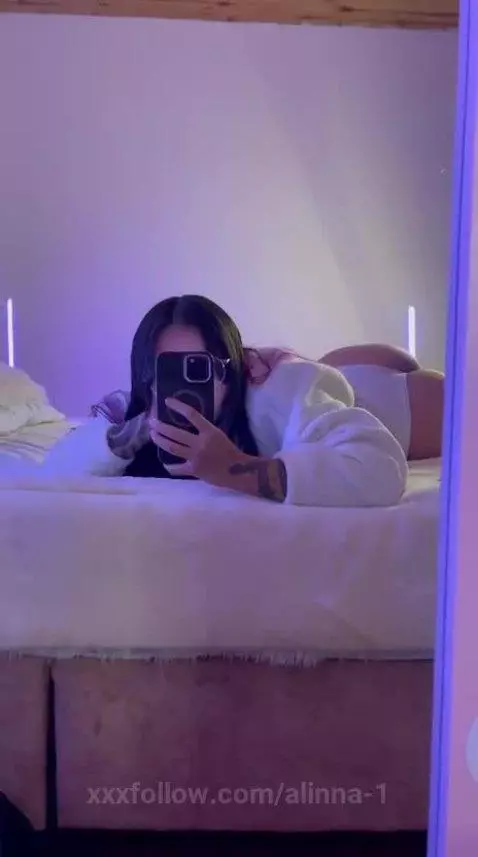 Do you want to bounce my ass? 🍑 by alinna-1