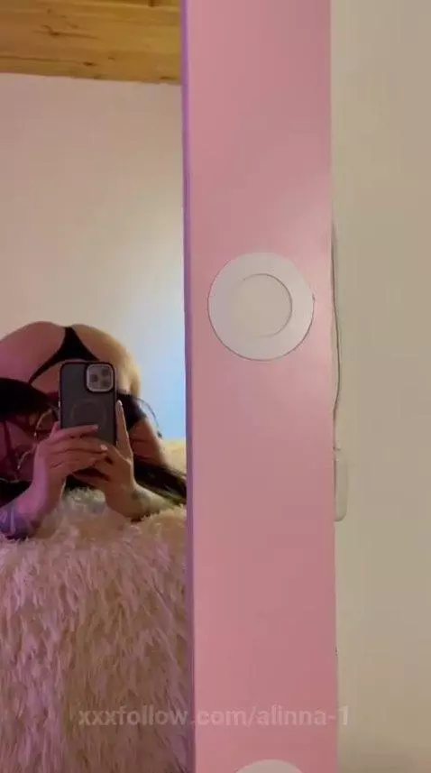 would you like my big ass in your face? 🍑 by alinna-1