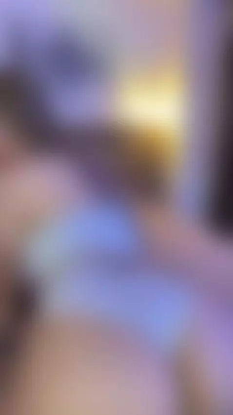 to bounce this ass on a cock 🍆 by alinna-1