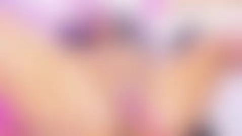 MY PUSSY NEED OF UR HELP IN MY ROOM, COME HERE AND LET ME BE... by carolina-dirtyy