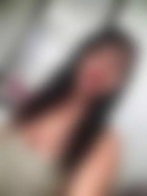 love me by carolina-dirtyy