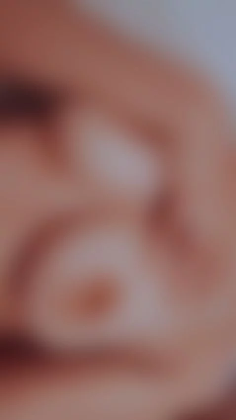 Take a delicious sample of me by melissamonroy