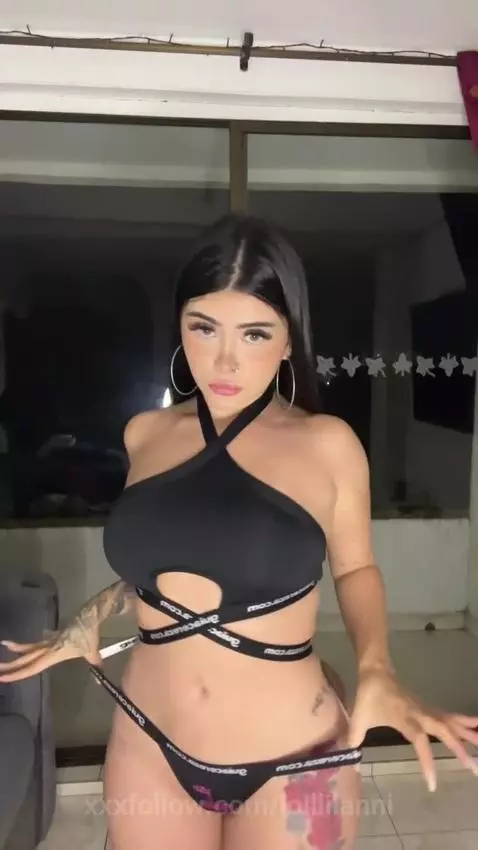 mmmm yummy by lolliilanni