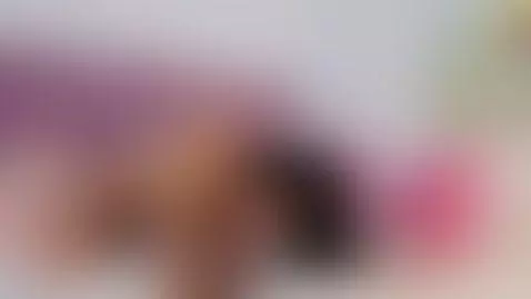 Deep throat with my dildo, I love putting everything and wit... by pia-stone1