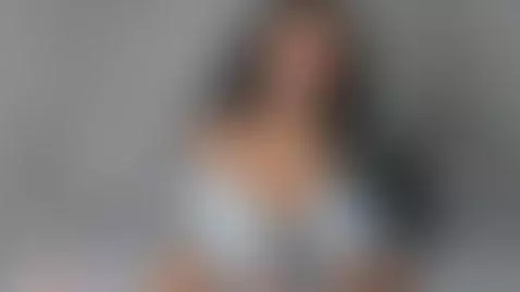 Hi guys im online for you♥ by mariana-prada