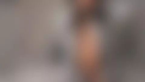 Hi guys! by mariana-prada