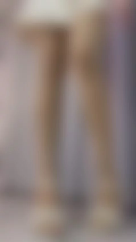 New pantyhose + legs by luisah-at-home