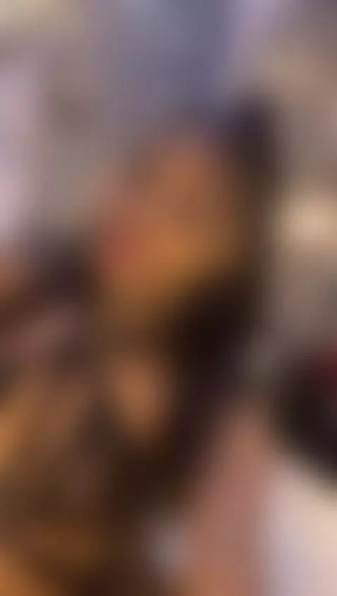 🤷‍♀️a quien se la chupo?🤷‍♀️ by elisejones