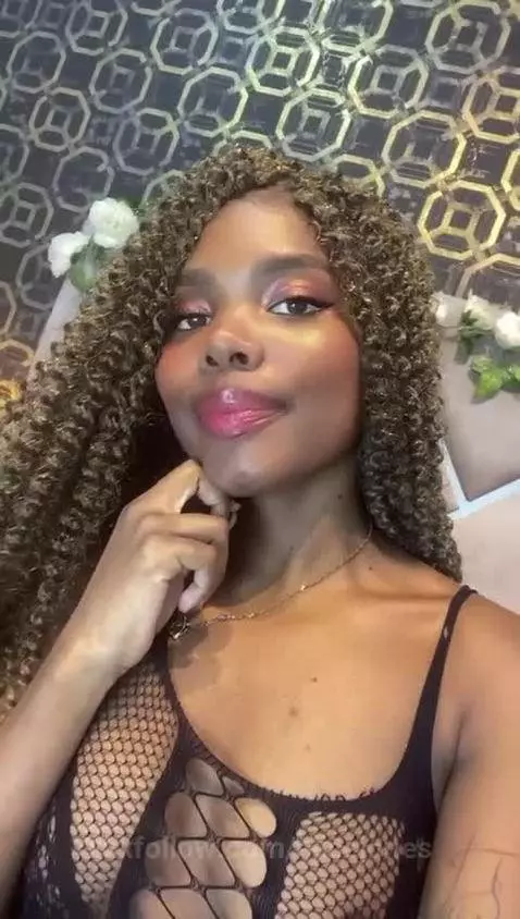 See my hot & Wet Live now! by elisejones