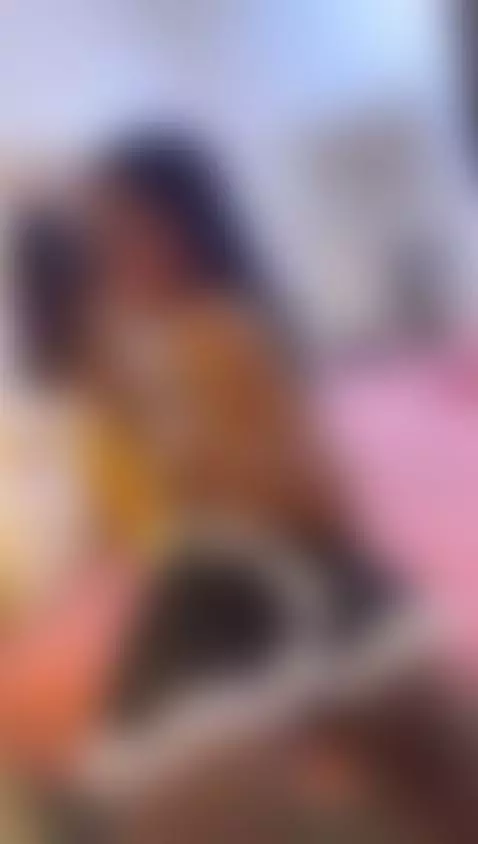 live now! by elisejones