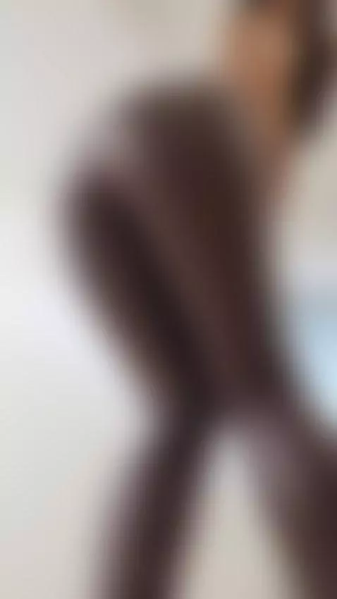 Bend the knee and know your place! by anahathor