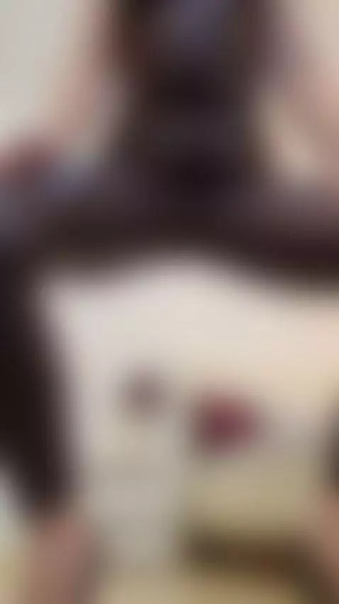 Tiny and Powerless

You’re so small down there… staring up a... by anahathor