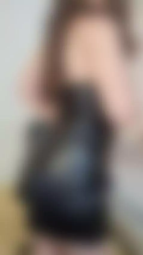 Leather & control 🖤
Confess you’re my sissy.
Do it properly:... by anahathor