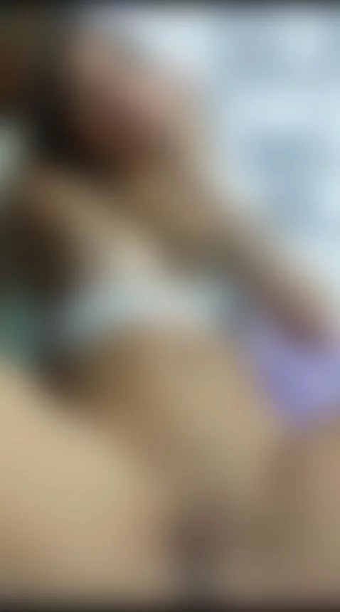 Fuck me, my pussy plis.. so hard ? by crytal-vazquez