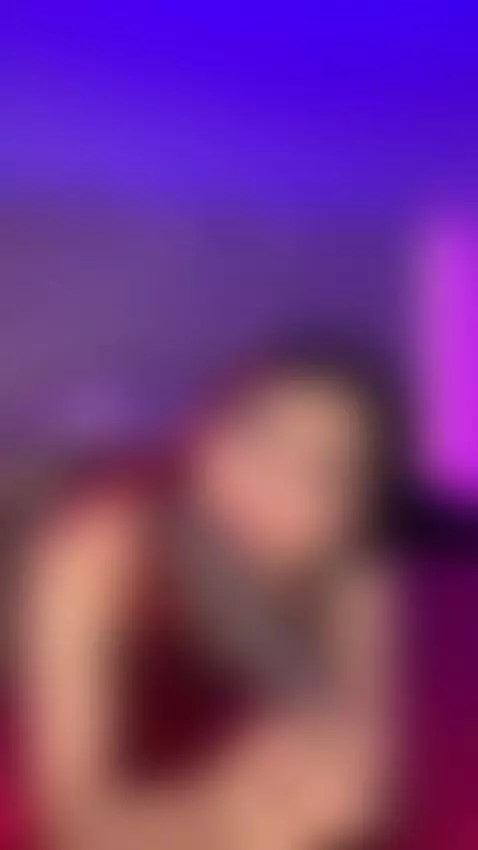 hotwife, lipsthatgrip, asstastic by emmaswift