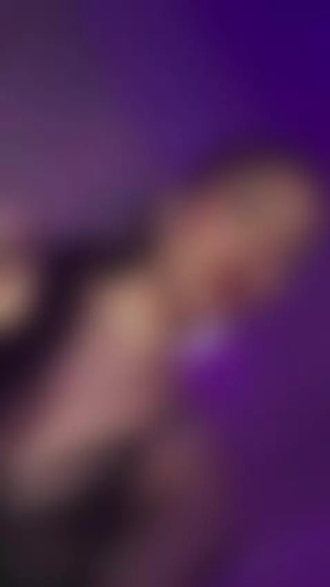 🌈me encanta mover el culo🌈 by emmaswift