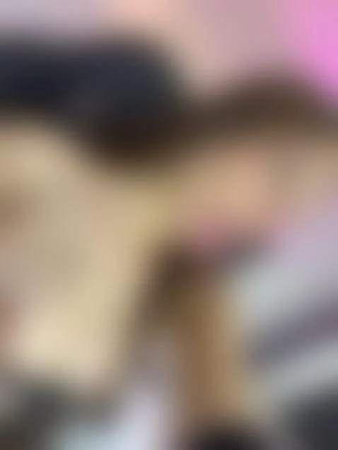 I'm already online, today I come with a golden shower for ea... by nicolebaker69