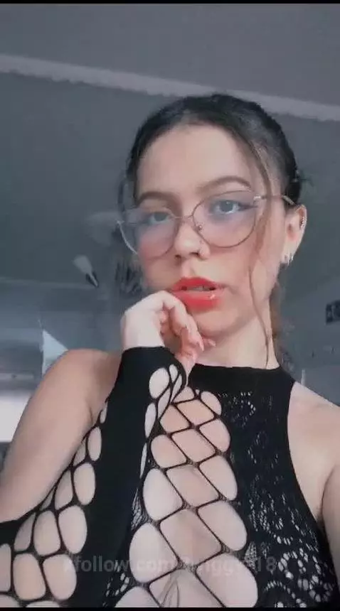 I want you to suck my tits and my ass now 😈💗 by twiggy-18