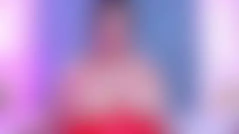 Covered… but begging to break free 😏🍒 by lucciaporter