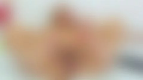 Can u hear how wet this pussy is? 🌈 by lucciaporter