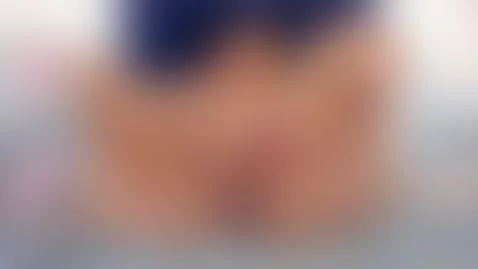 Tasting myself.... 😋🤤 by lucciaporter