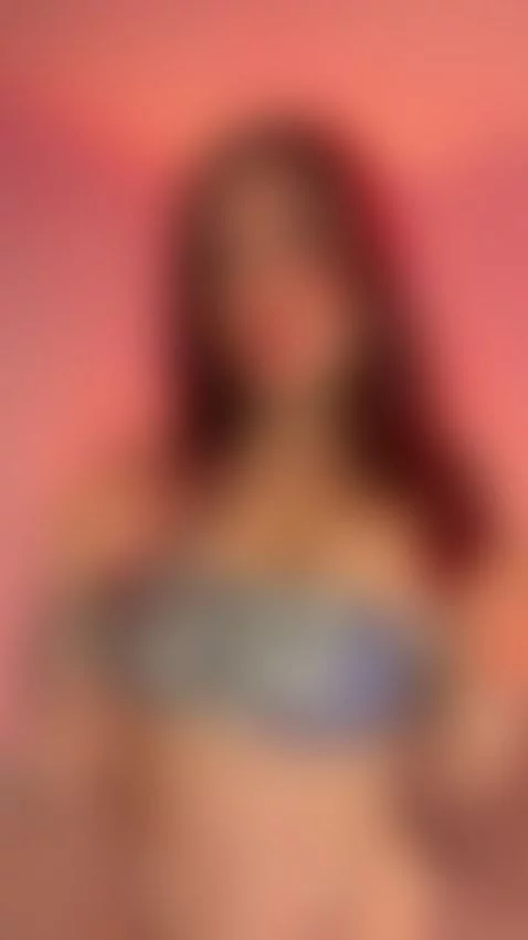 Shaking my ass by meredithrosse