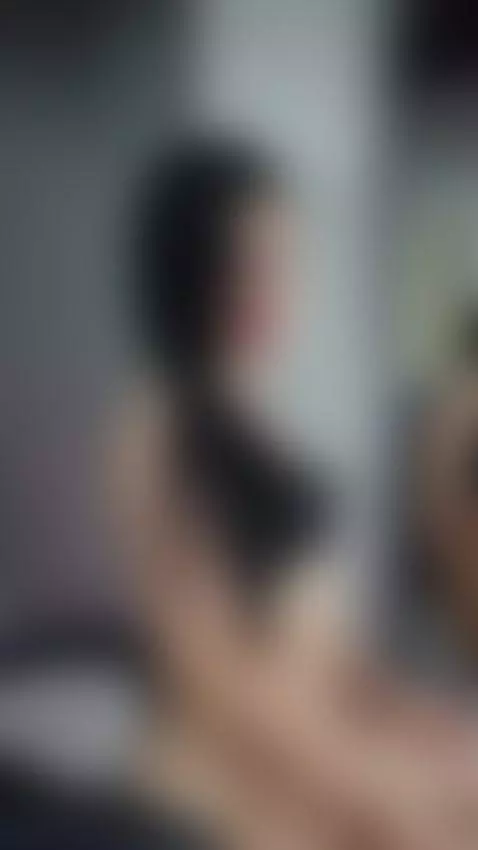 Do you like Latinas like me? by naomidibello