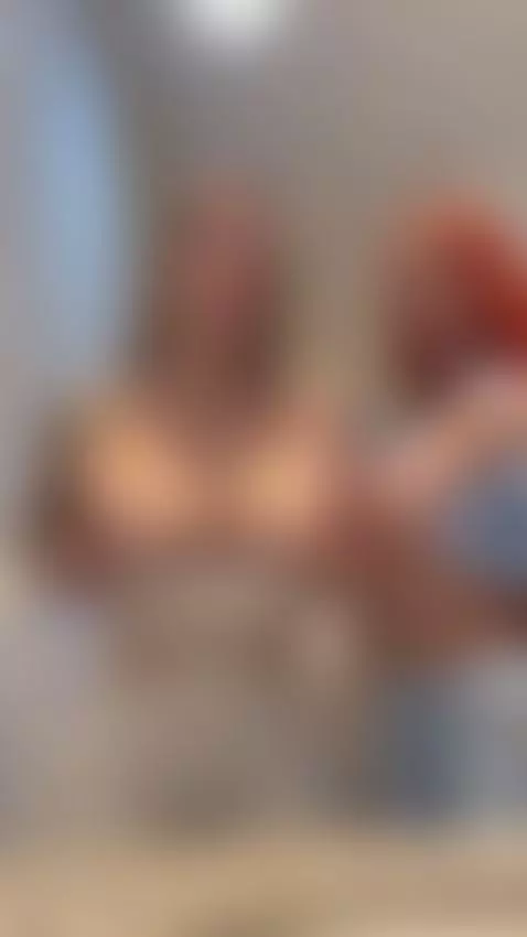 🤭🤭 by hannabyron