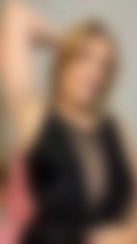 Armpit Lovers out therr :) by victorialotus